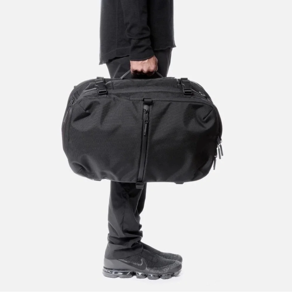Aer Travel Pack 2 33L Black Like New